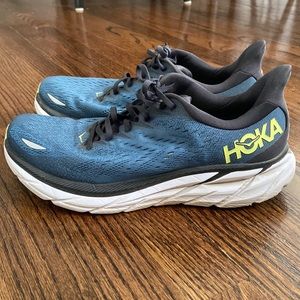 Hoka Men’s Clifton 8 Running Shoes Size 11 Wide (2E)